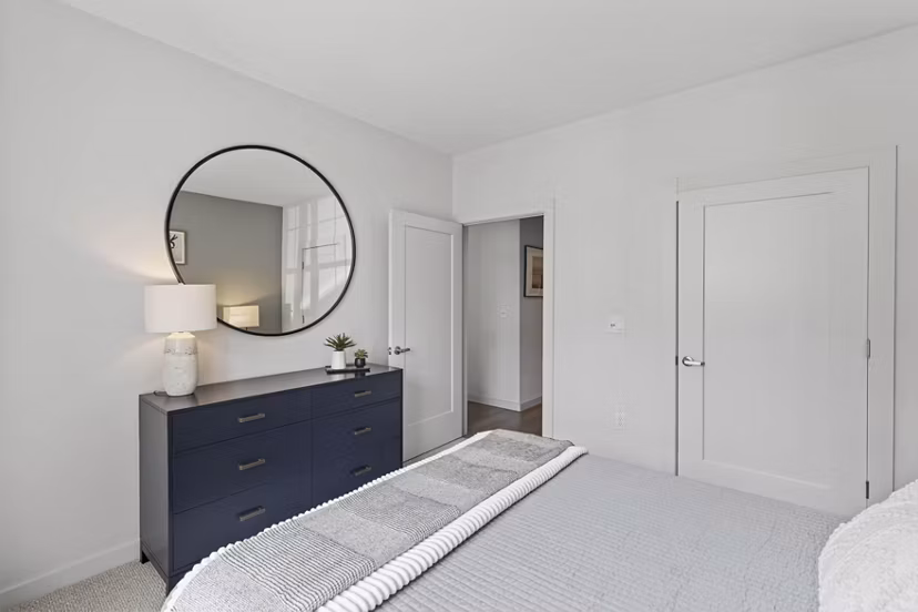 bedroom at The Madison at Marshfield Apartments