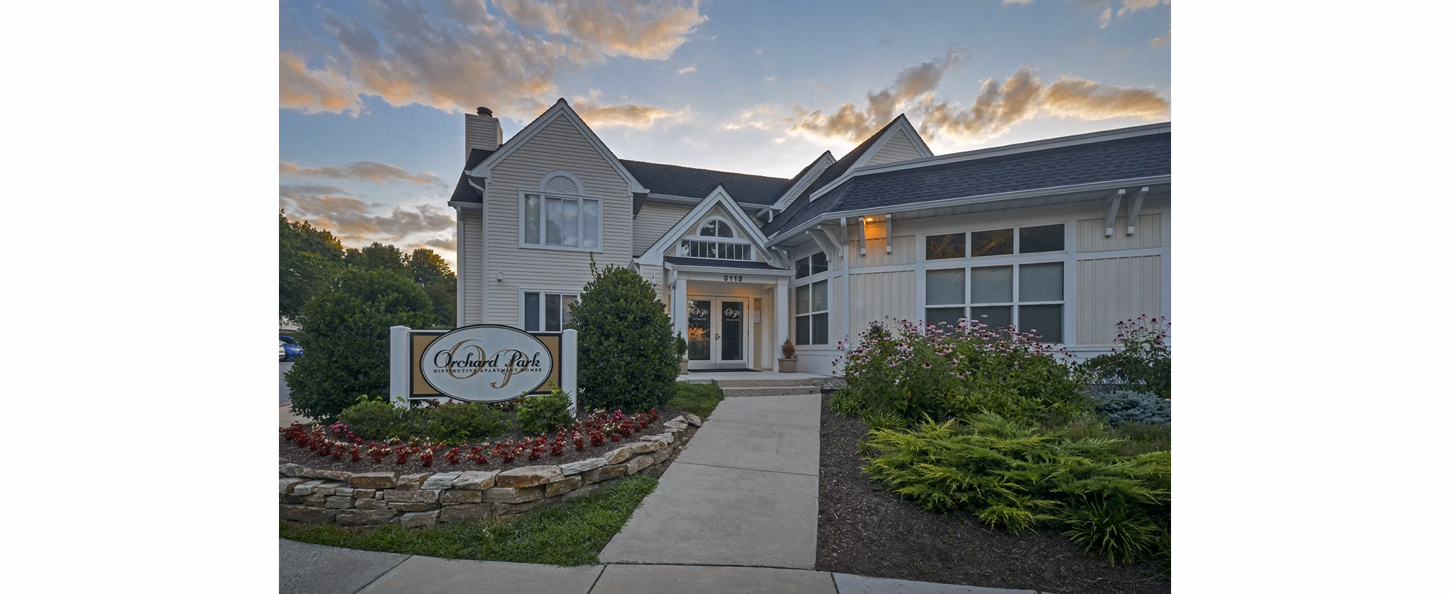Orchard Park Apartments: Contemporary building design in a serene neighborhood