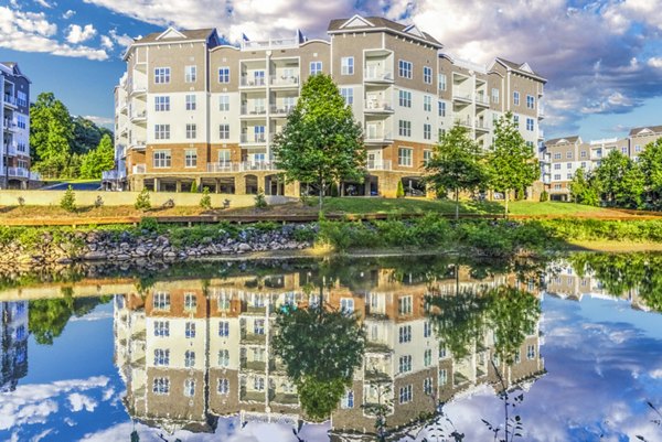 building/exterior at Osprey At Lake Norman Apartments