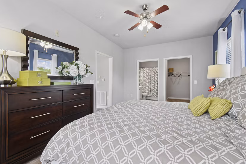 bedroom at The Park at Walnut Ridge Apartments
