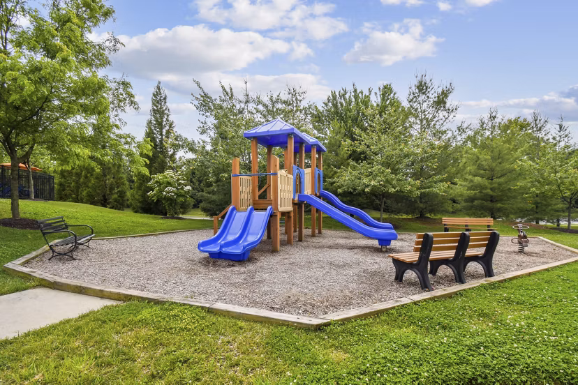 patio at The Park at Walnut Ridge Apartments