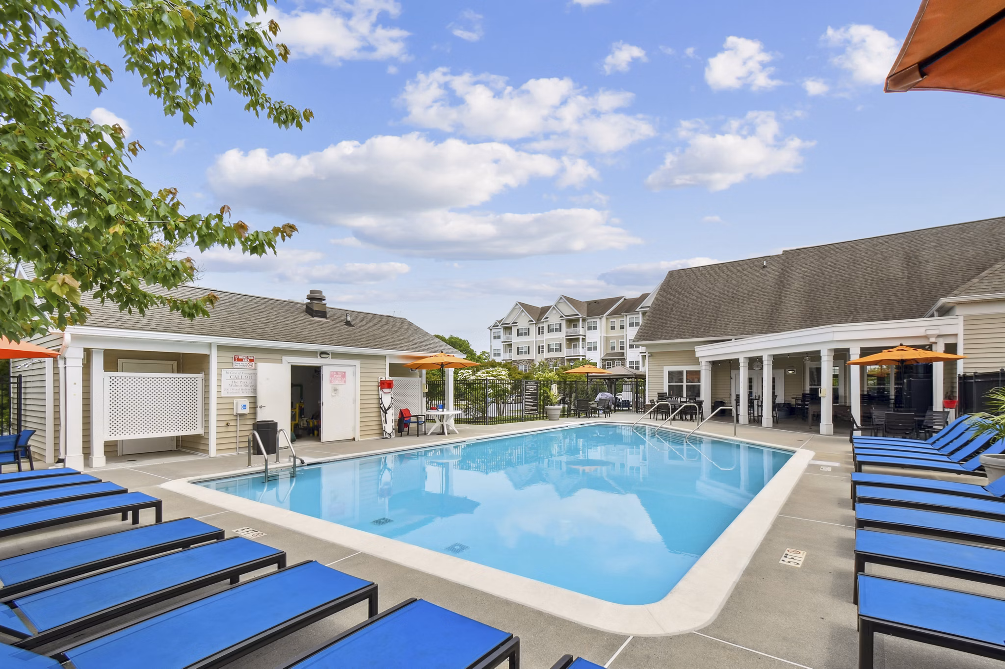 pool at The Park at Walnut Ridge Apartments