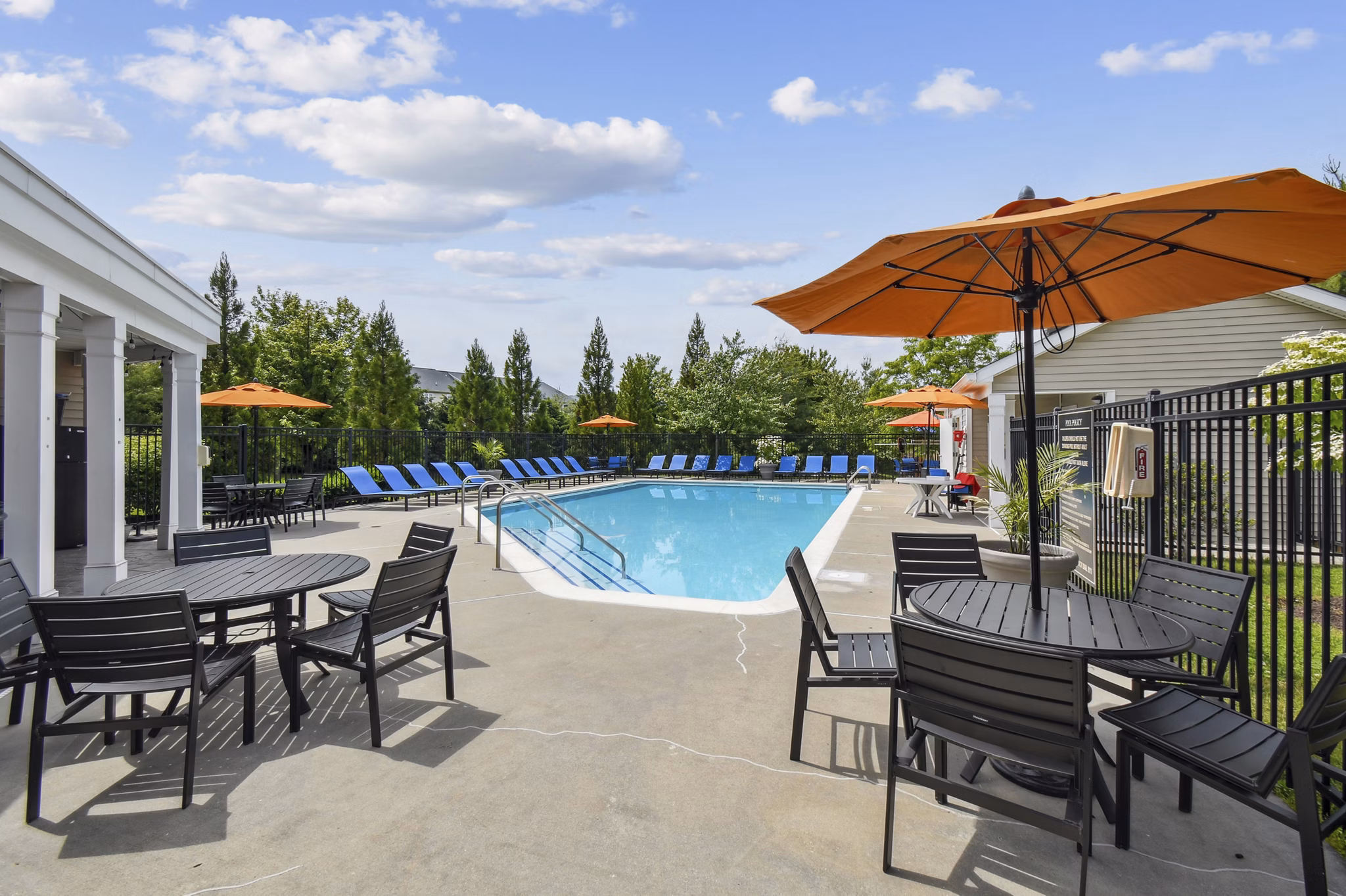 pool at The Park at Walnut Ridge Apartments