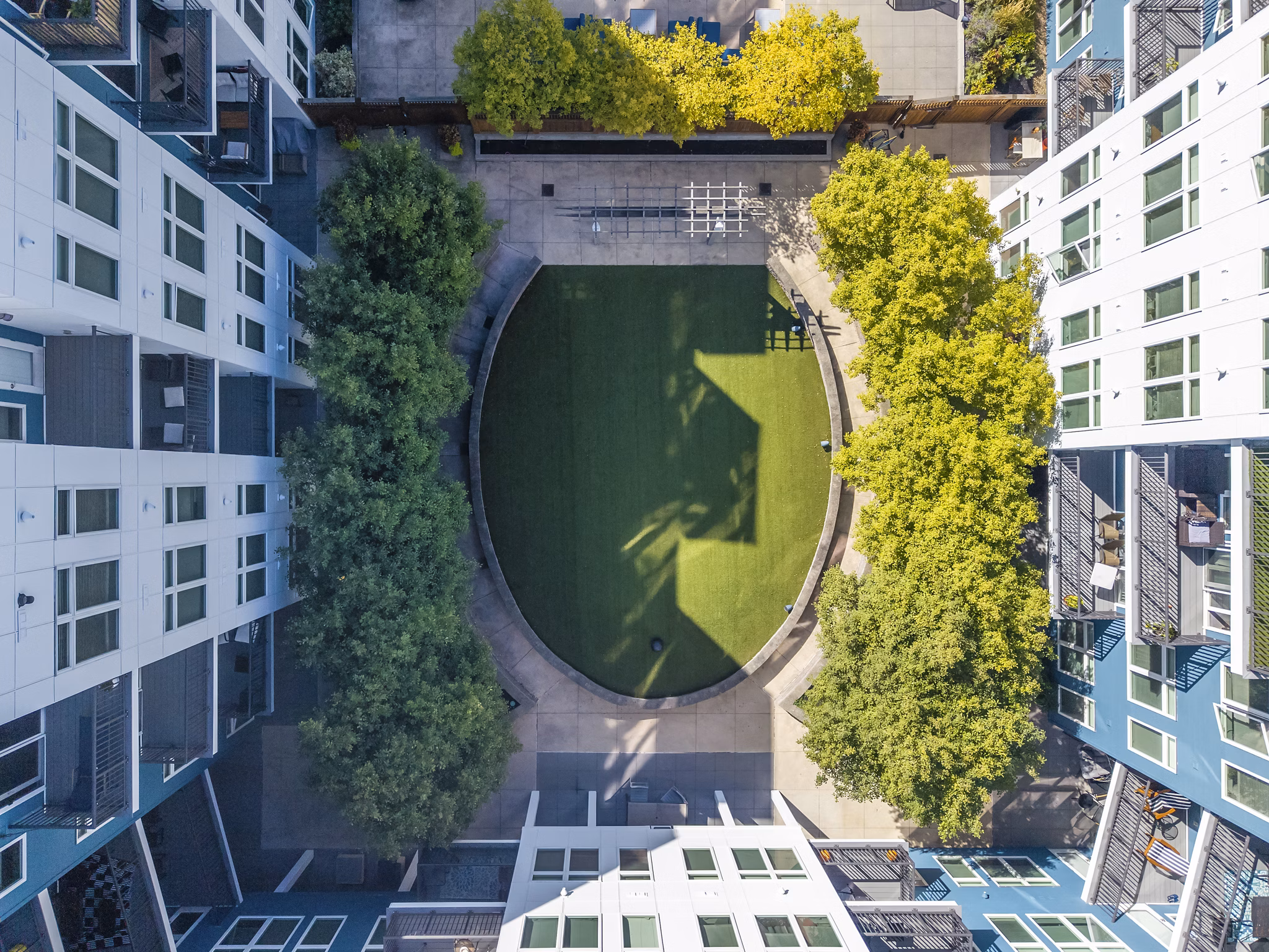 Sport Court at Re150 Apartments