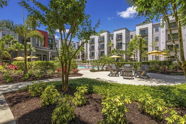Solara Apartments: Elegant design of luxury apartments in vibrant cityscape