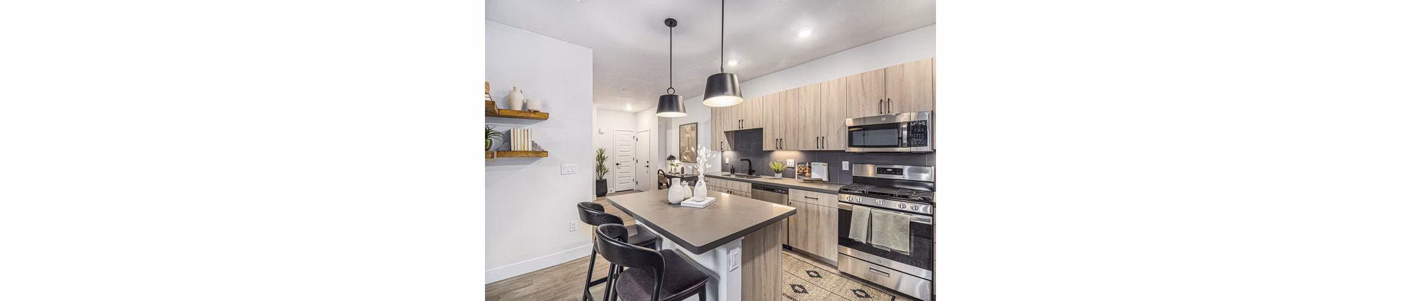 kitchen at Solana Central Park Apartments 