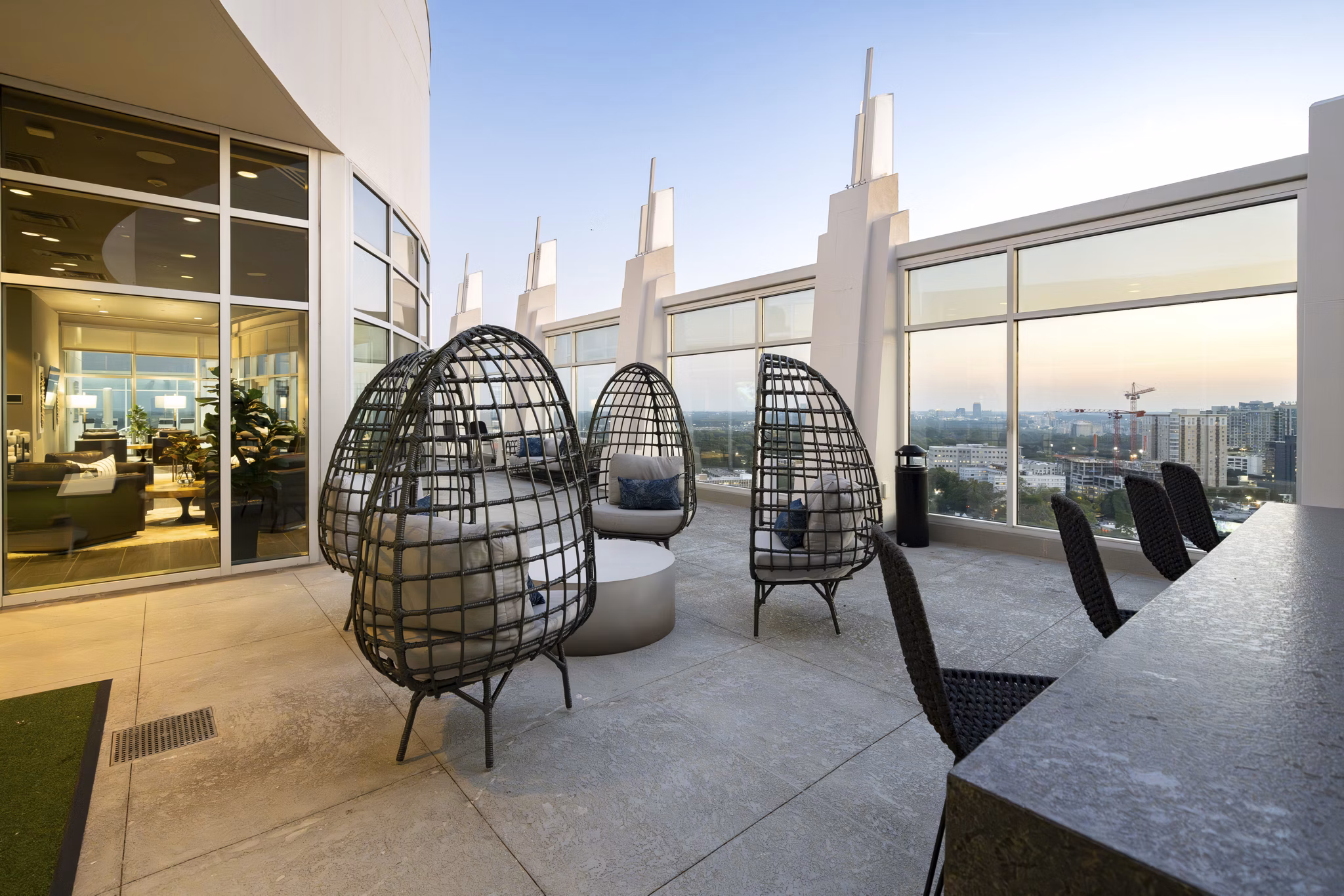 grill area at Tower on Piedmont Apartments