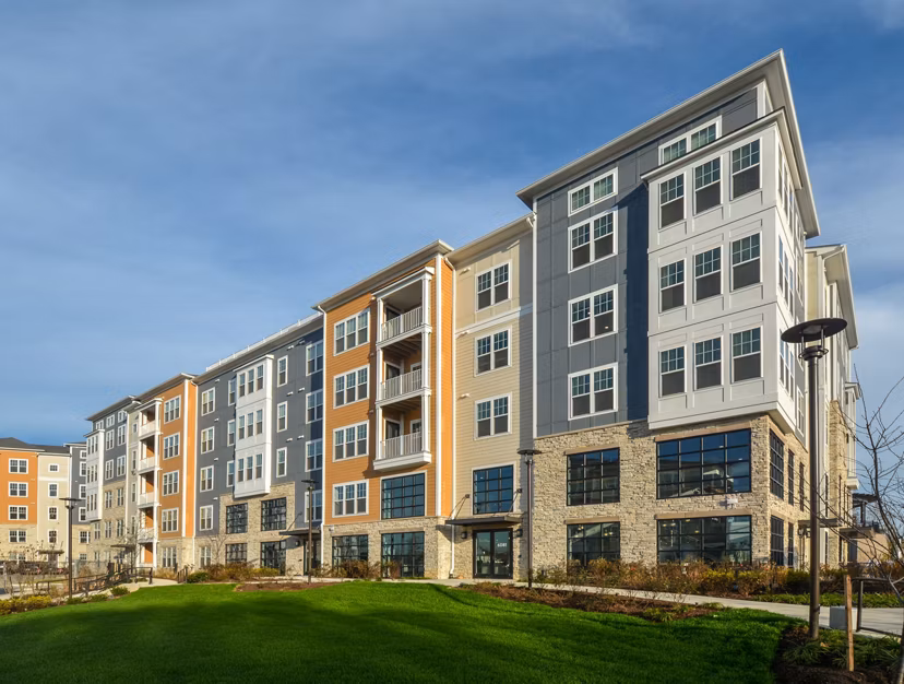 Wexley at 100: Stylish modern apartments in vibrant downtown neighborhood