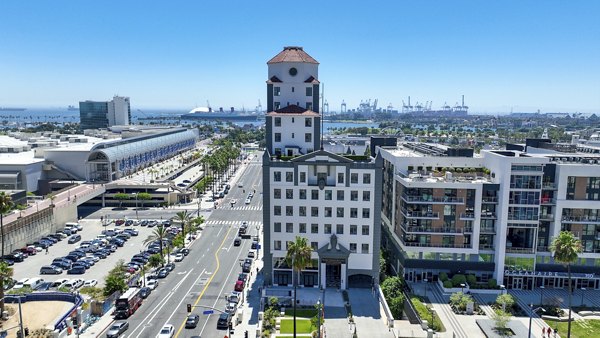 building/exterior at Ocean Center Apartments