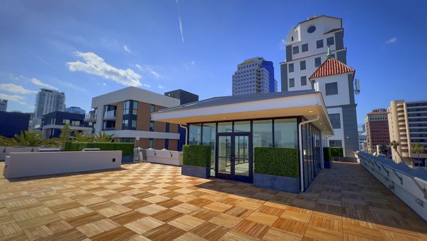 patio/balcony at Ocean Center Apartments