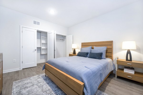 bedroom at Springside Middletown Apartments