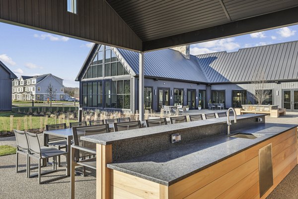 recreational area at Springside Middletown Apartments