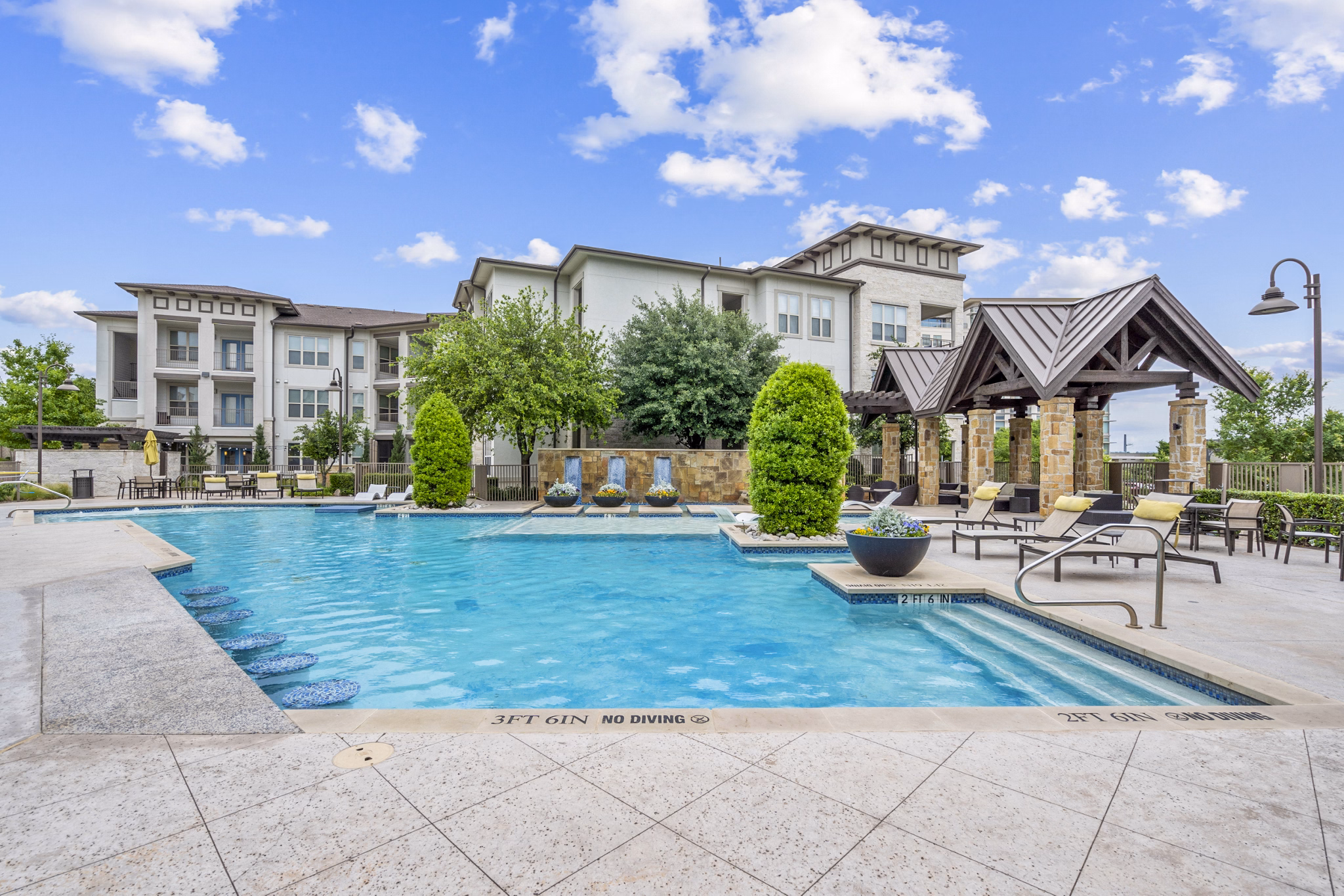 Property images of Domain at Midtown Park