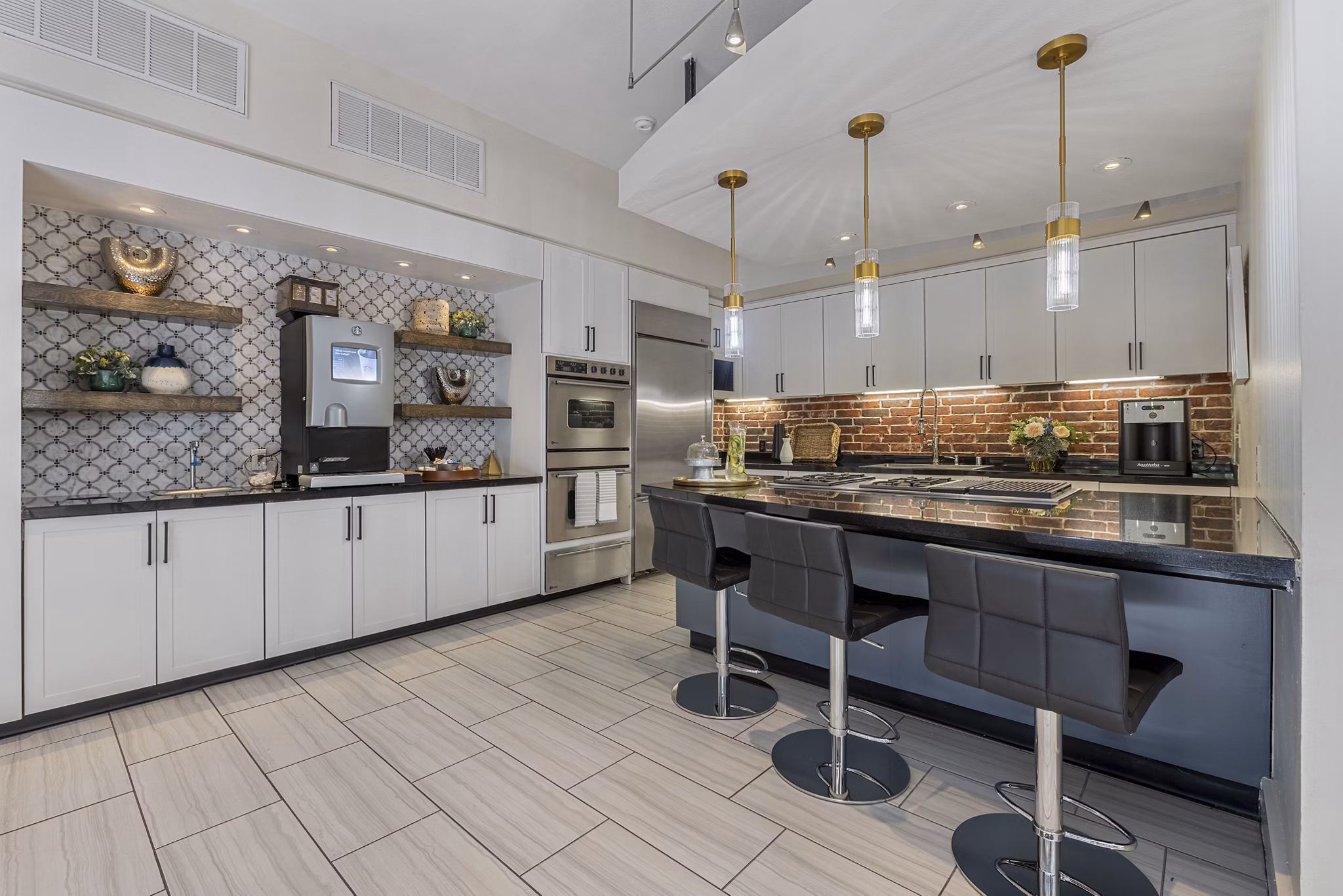 clubhouse at Sabine Street Lofts