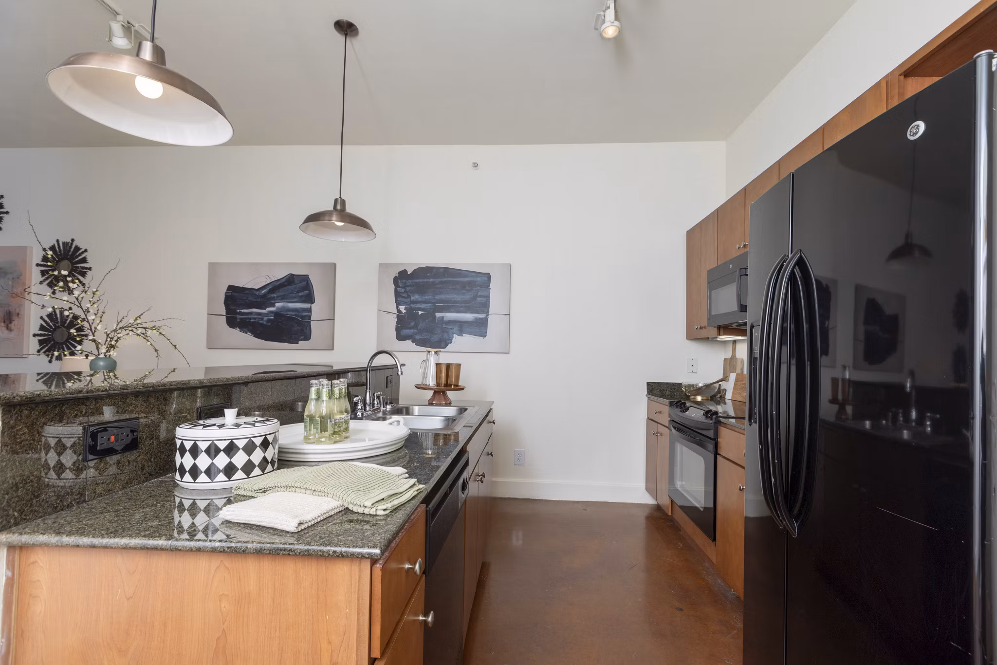 Kitchen at Sabine Street Lofts Apartments