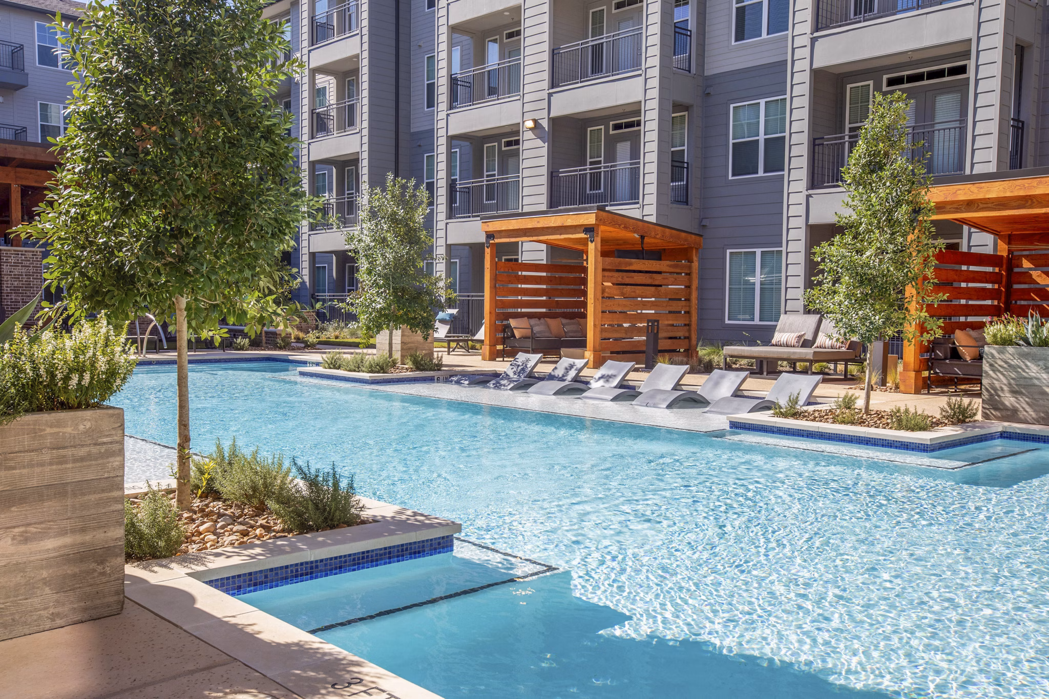 pool at Lenox at the Grid Apartments