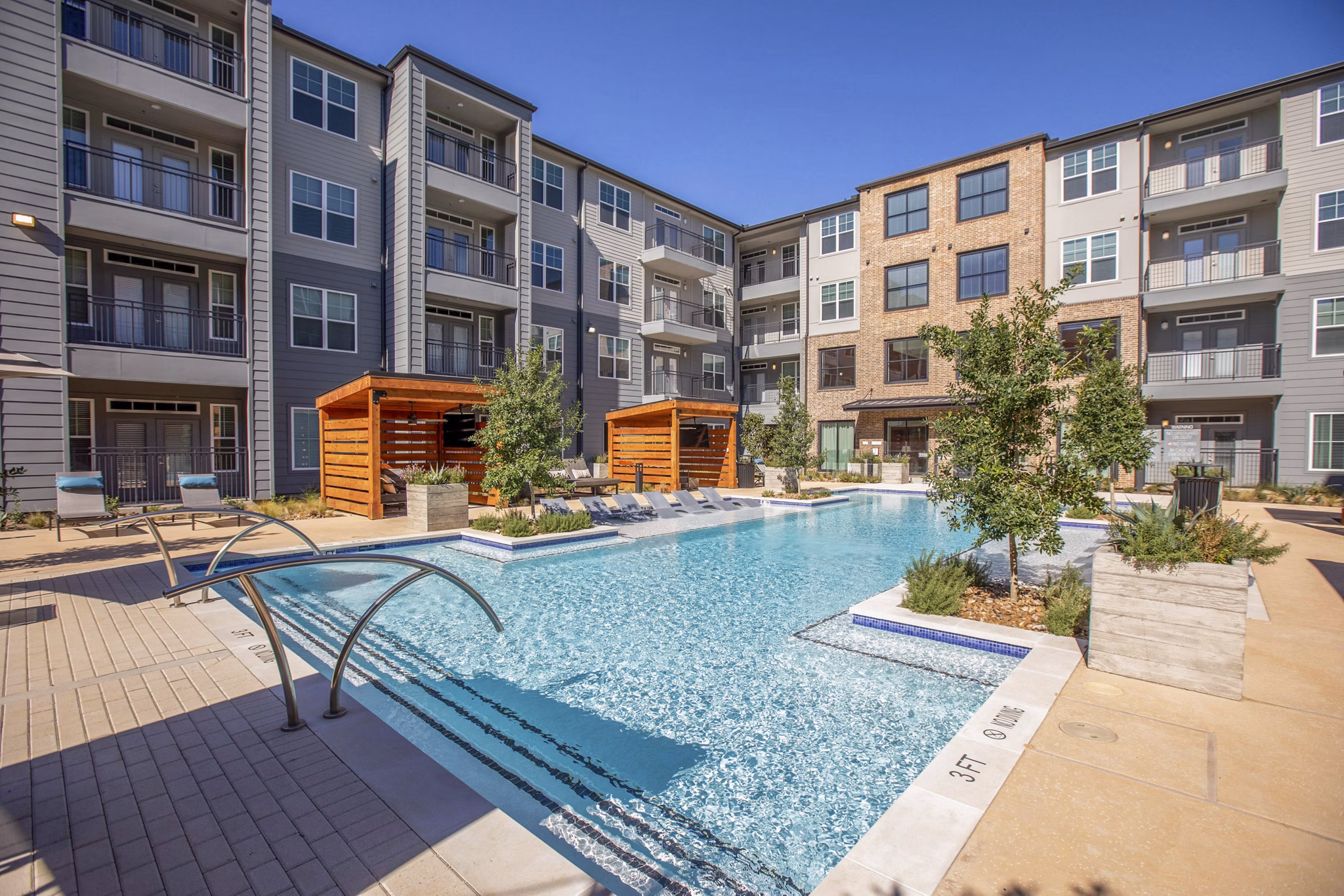 pool at Lenox at the Grid Apartments