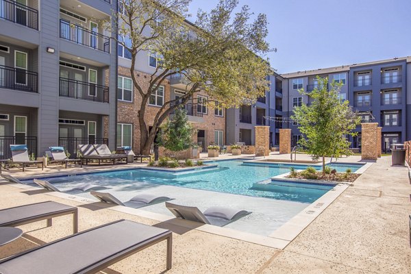 pool at Lenox at the Grid Apartments