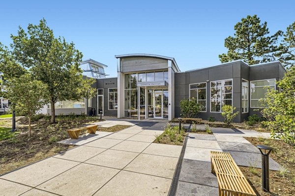 Avantus Apartments: Contemporary luxury apartments with sleek design in San Francisco