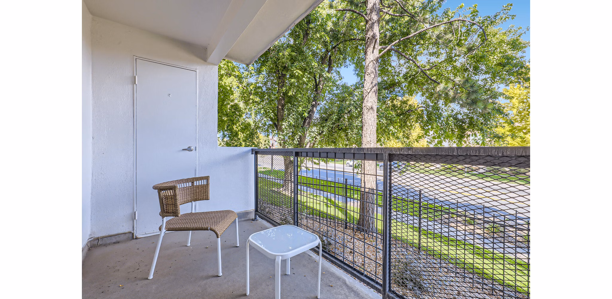 Modern outdoor patio with stylish seating at Avantus Apartments in luxury Greystar community