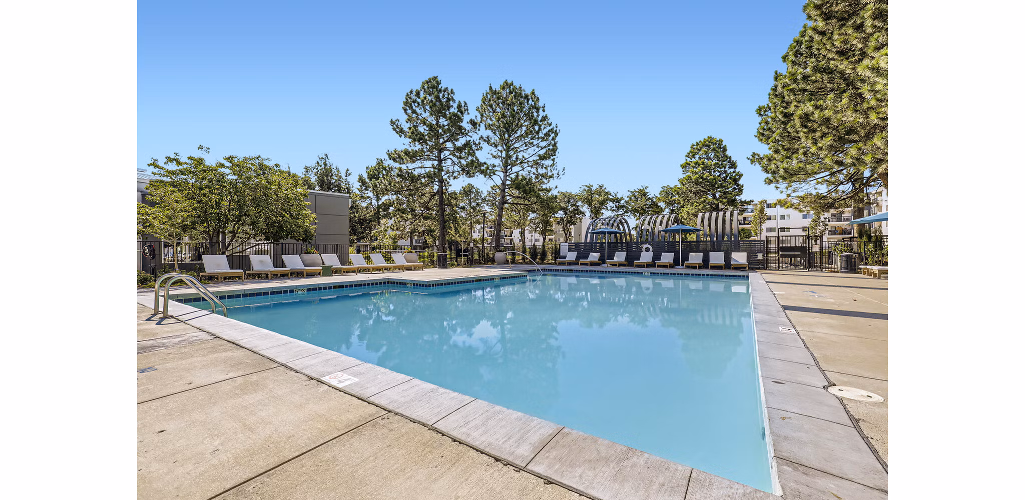 Property images of Avantus