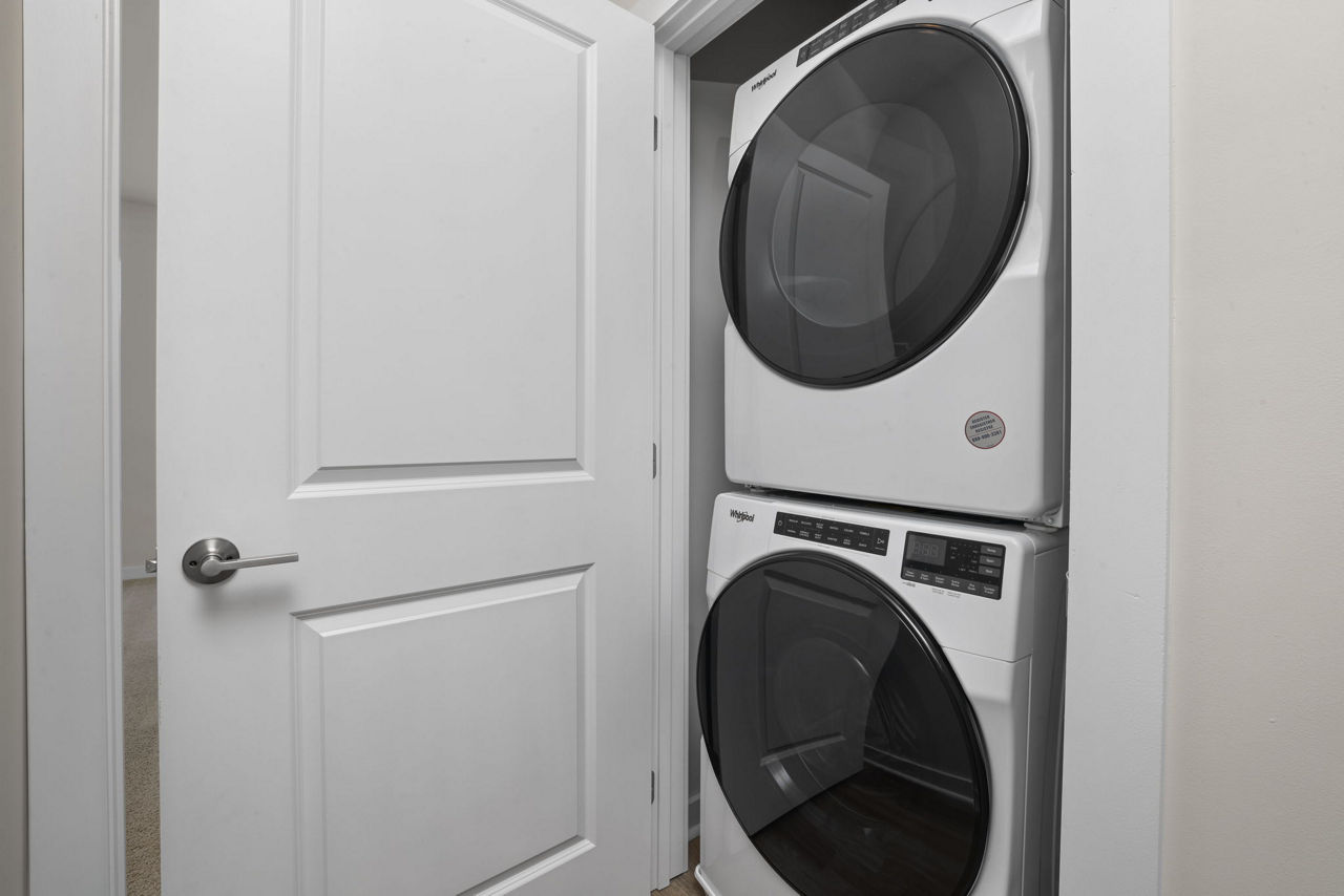 Laundry room at Gladwen Wendell Falls