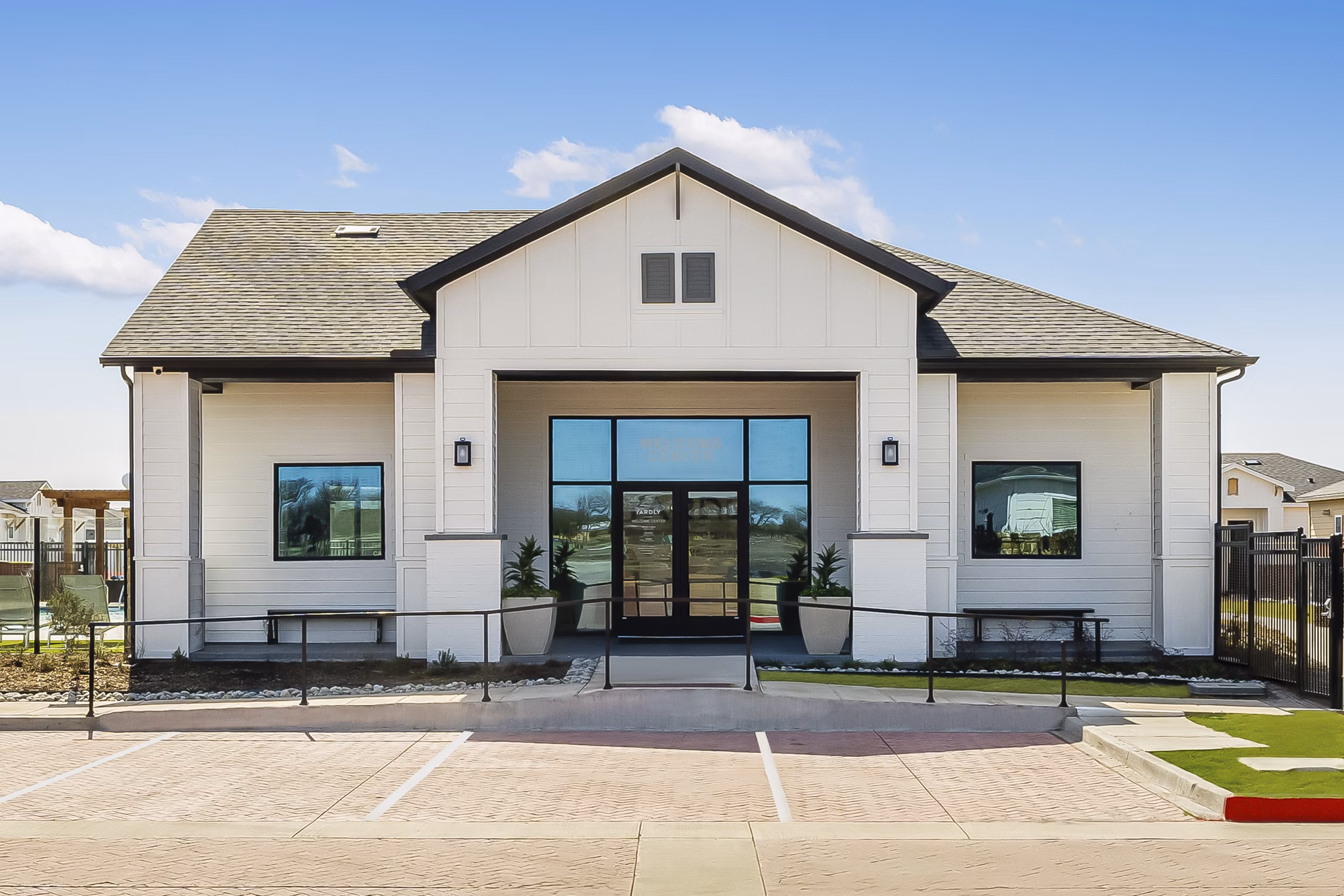 exterior at Yardly Elevon Apartments 