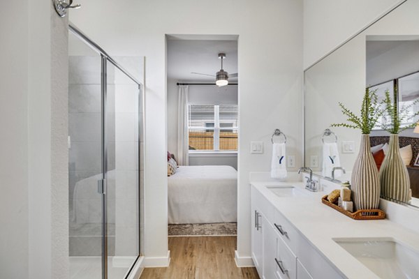 bathroom at Yardly Elevon Apartments 