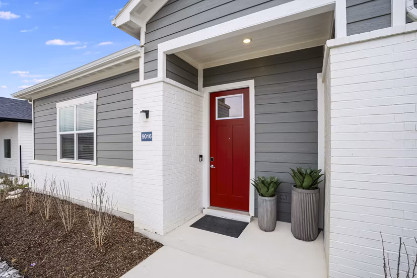 exterior at Yardly Elm Apartments 