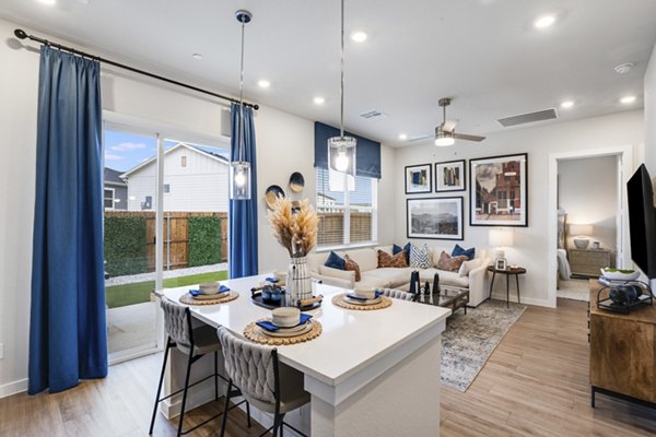 living room at Yardly Elm Apartments 