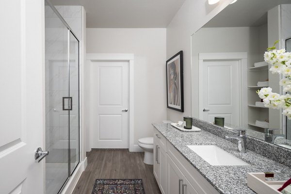 bathroom at Broadstone EADO Apartments