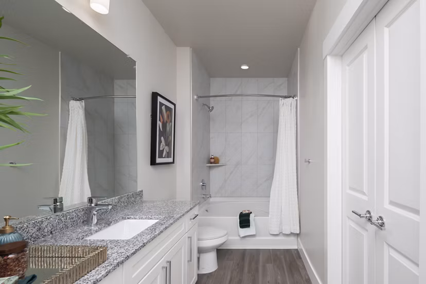 bathroom at Broadstone EADO Apartments 