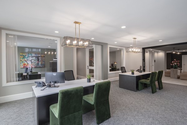 clubhouse at Broadstone EADO Apartments 