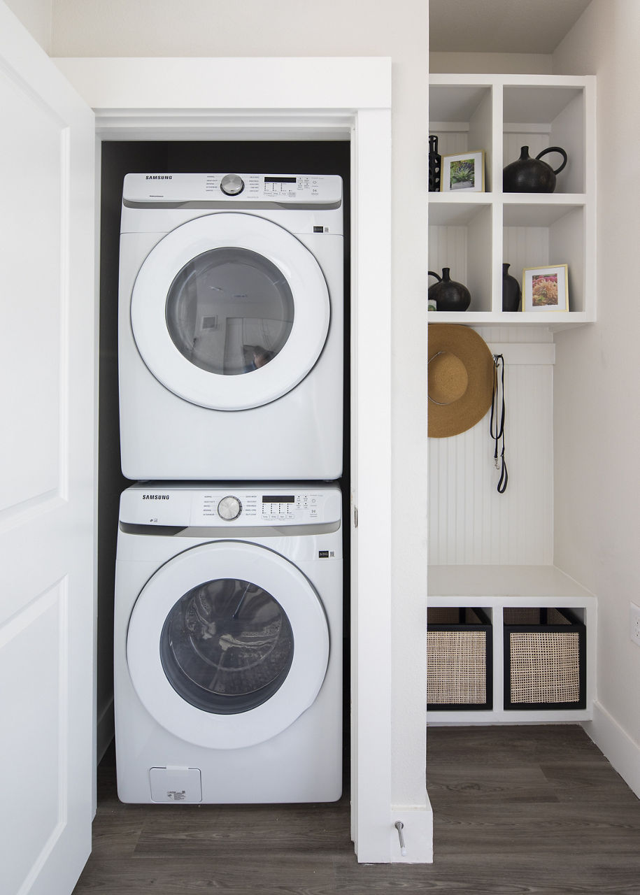 Laundry room at Broadstone Eado