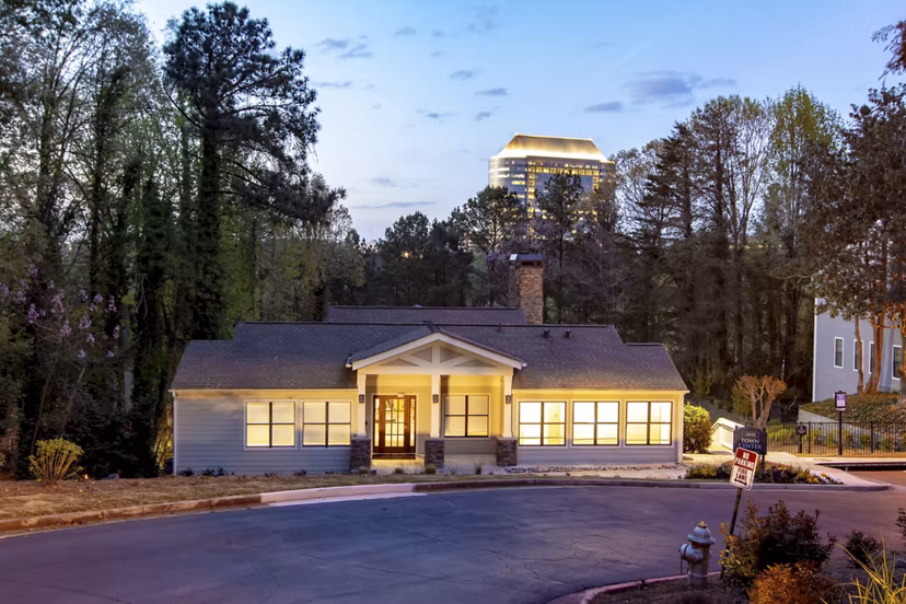 exterior at The Peak Apartments