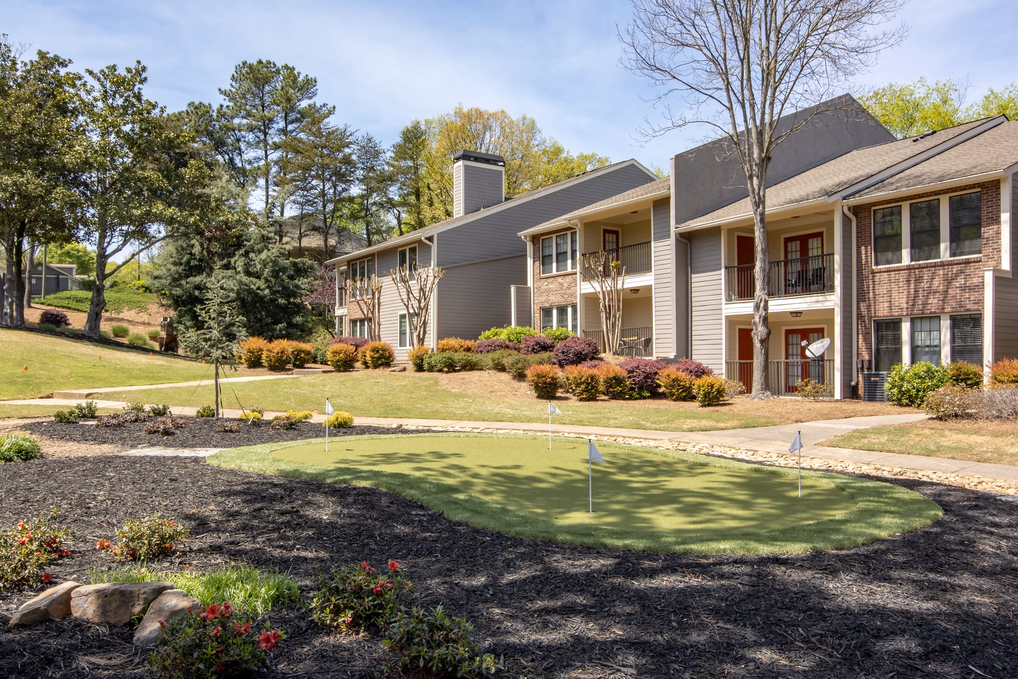 exterior at The Peak Apartments