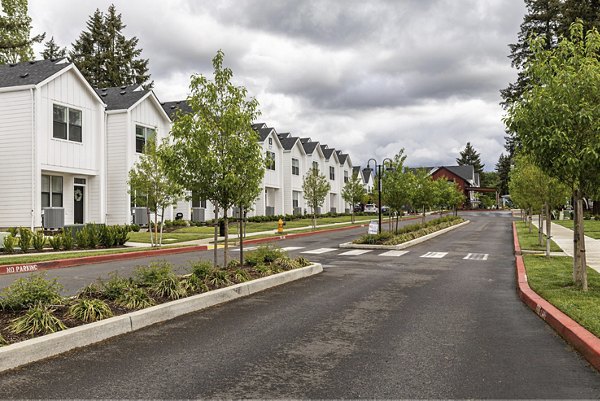 exterior at The Farmstead Apartments