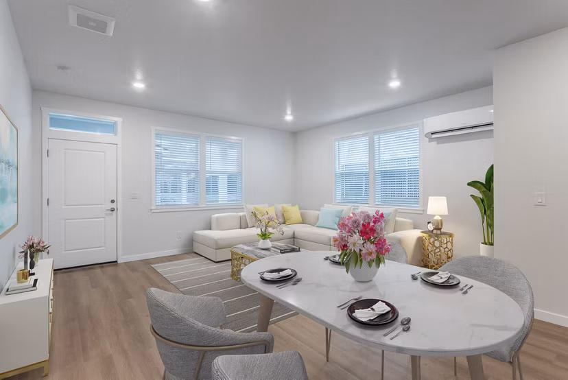 Dining area featuring modern furnishings and stylish decor at Villas at 28th Apartments luxury community