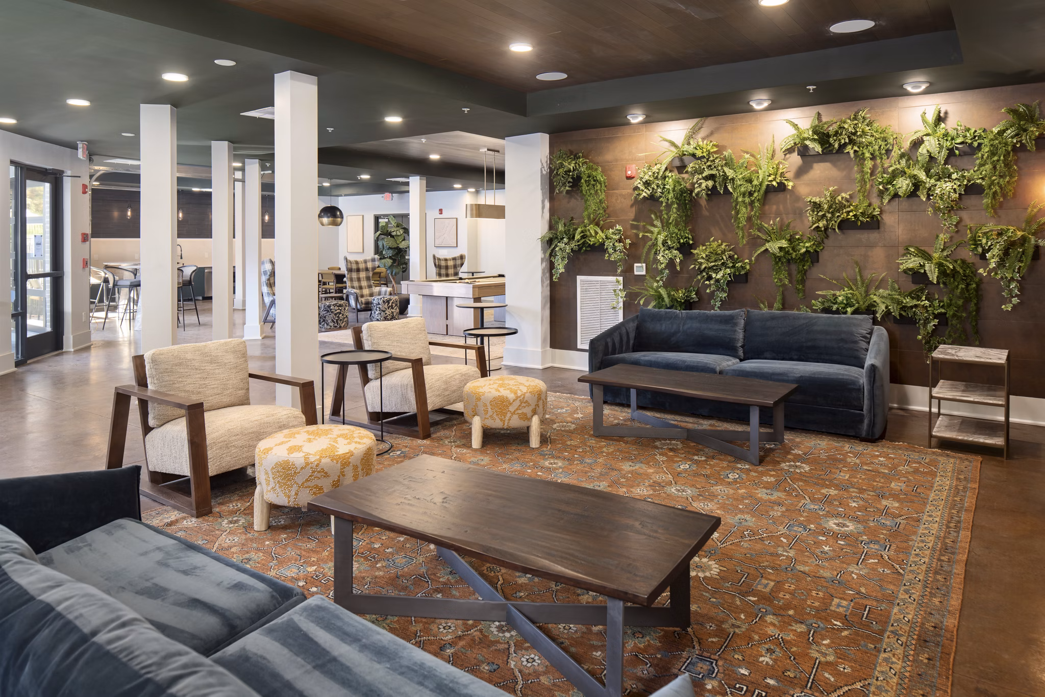 clubhouse at Williamsburg Apartments 