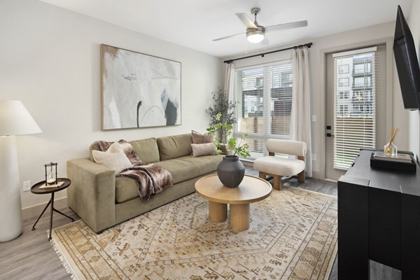 living room at The Hickory at Indian Lake Village Apartments