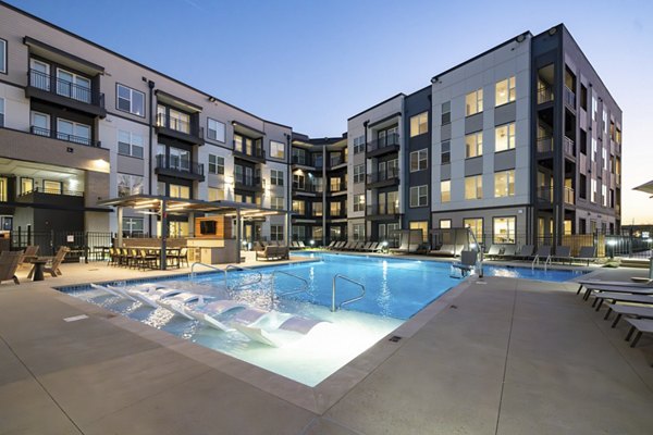 pool at The Hickory at Indian Lake Village Apartments