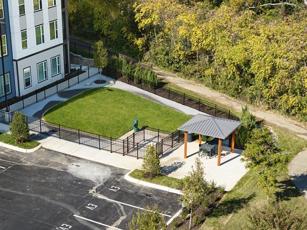recreational area  at The Hickory at Indian Lake Village Apartments