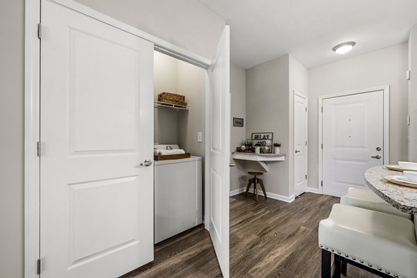 interior at Avanti Brookhaven Apartments