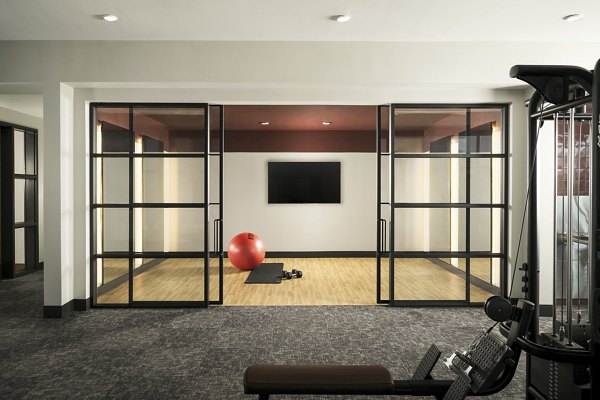 fitness center at Huxley Scottsdale Apartments