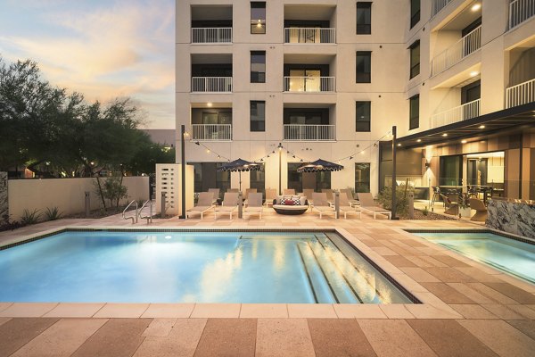 pool at Huxley Scottsdale Apartments