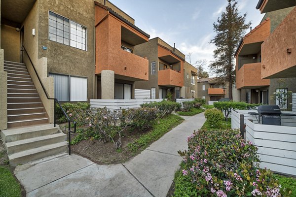 exterior at The Ranch at Moorpark Apartments