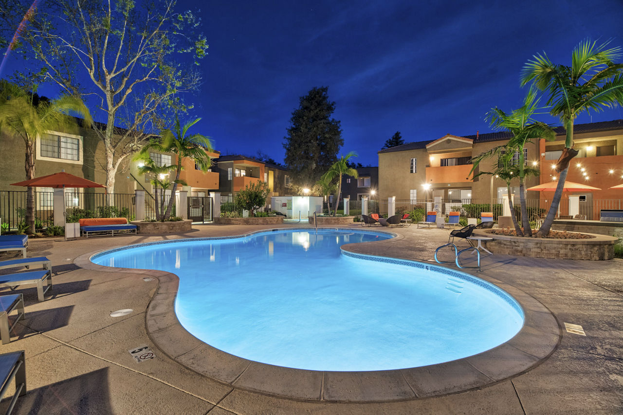Pool at The Ranch At Moorpark (3 of 8)