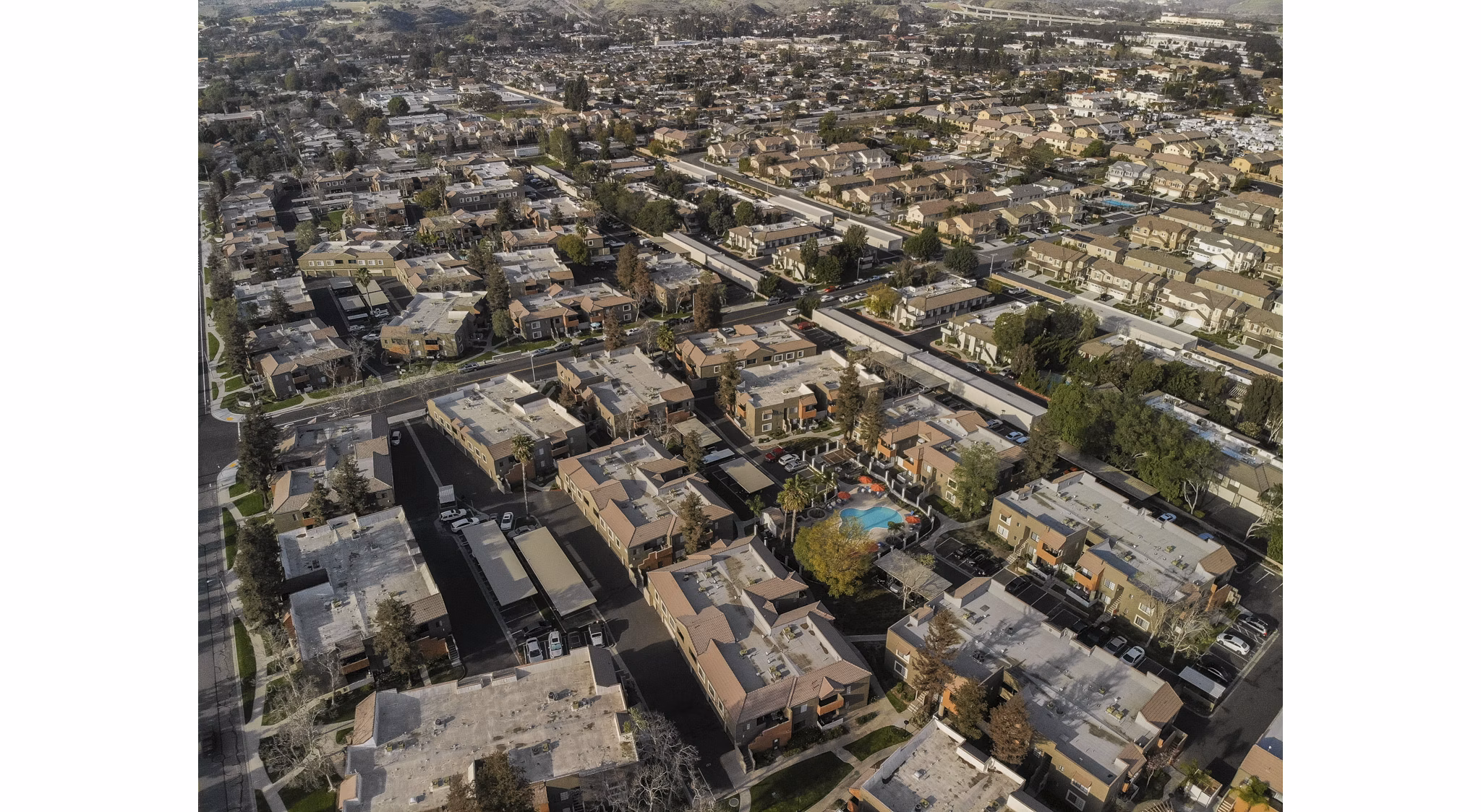 The Ranch at Moorpark: Scenic view from stylish luxury apartments in California