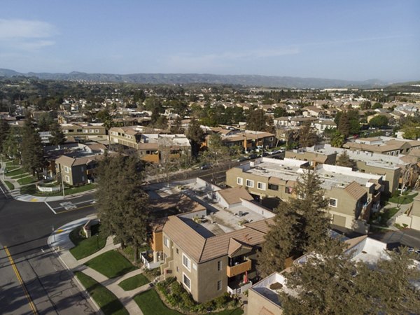 The Ranch at Moorpark Apartments: Scenic mountain views from the garden area