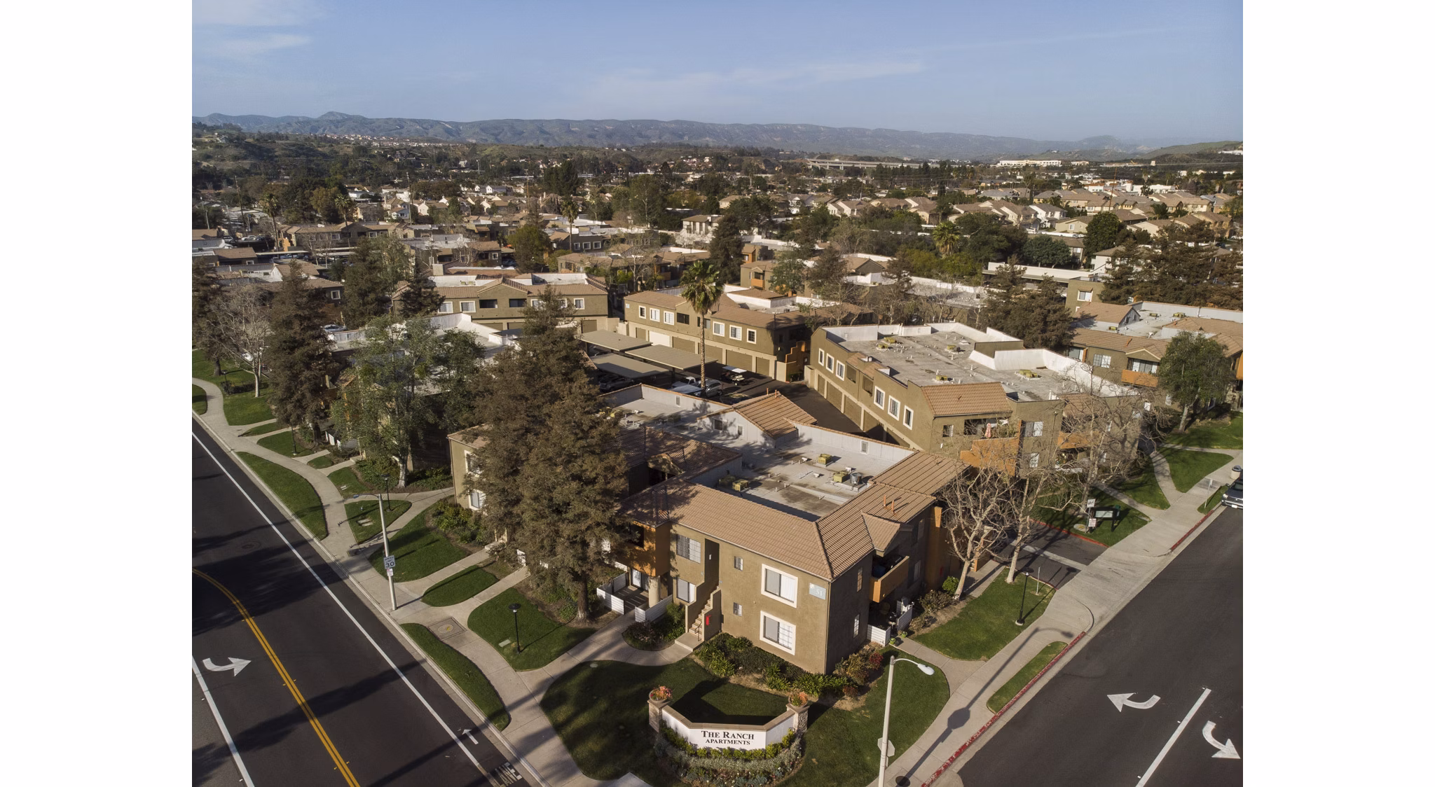 The Ranch at Moorpark Apartments: Scenic mountain view from luxury balcony